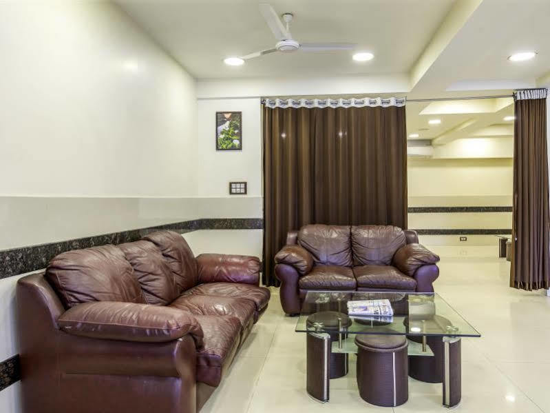 Oyo 16703 Hotel The Platinum Kolkata Ngoại thất bức ảnh